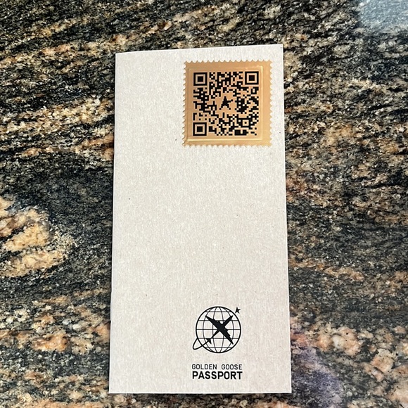 Woman’s snicker golden goose size 10 runner black silver - Picture 11 of 11